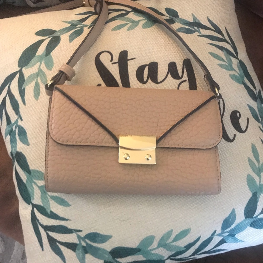 Clutch purse